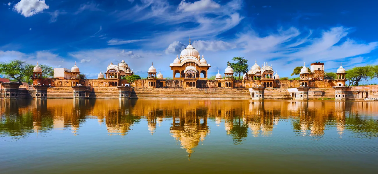 Vrindavan Prem Mandir illuminated at night