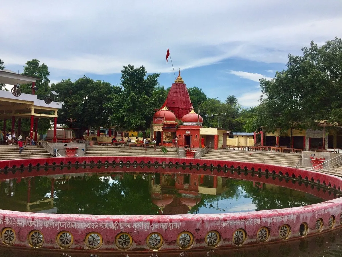 Govardhan Barsana Nandgaon Innova Crysta Tour