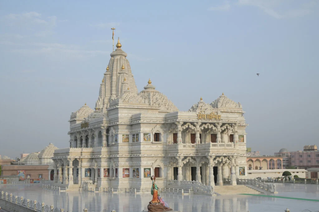 Delhi to Mathura Vrindavan Innova Crysta Private Cab Package Same Day